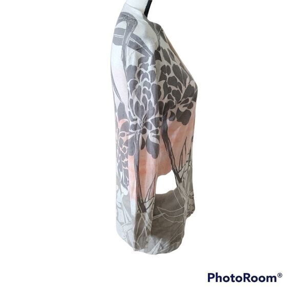 Chico's Long Line Cardigan with One Button Closure. Size 0. - Picture 4 of 9